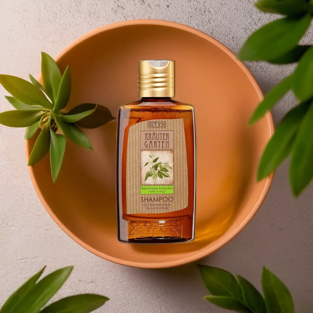 фото Антиоксидантный шампунь для нормальных и сухих волос КРАПИВА-ХМЕЛЬ STYX, 200 мл в интернет магазине косметики Стикс 2