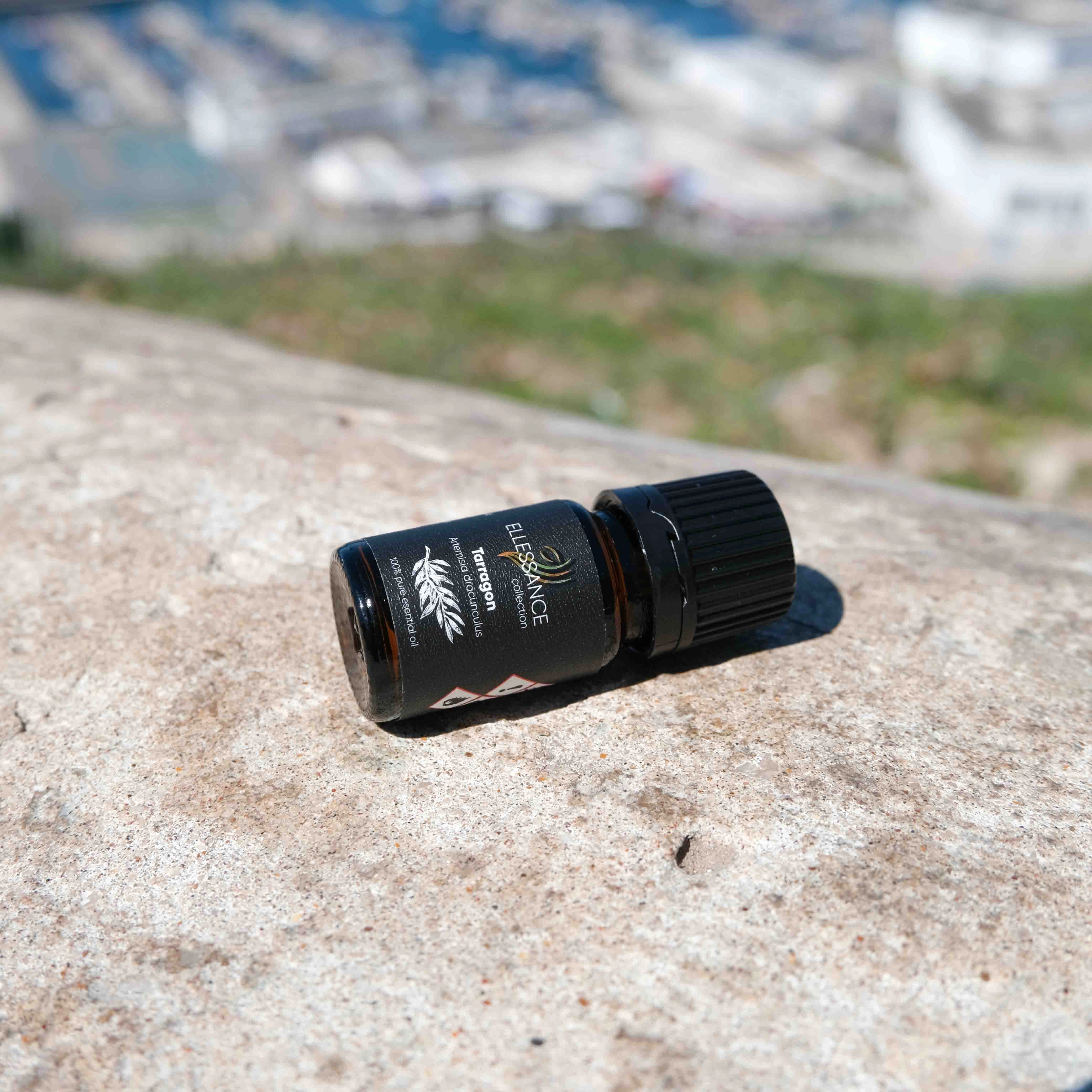 фото Эфирное масло венгерский эстрагон (тархун) Ellessance, 5 мл в интернет магазине косметики Стикс 3