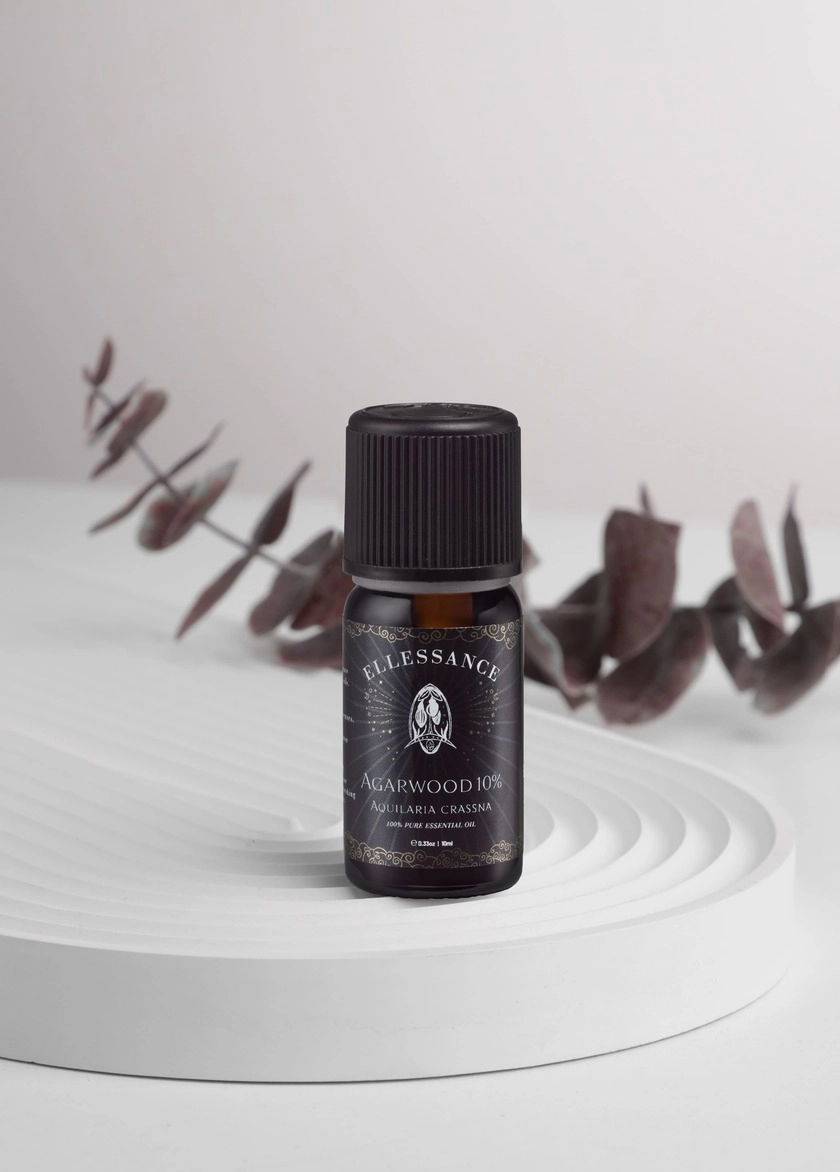 фото Абсолютное масло удовое дерево (Agarwood Crassna) в жожоба (10%) Ellessance, 10 мл в интернет магазине косметики Стикс 4