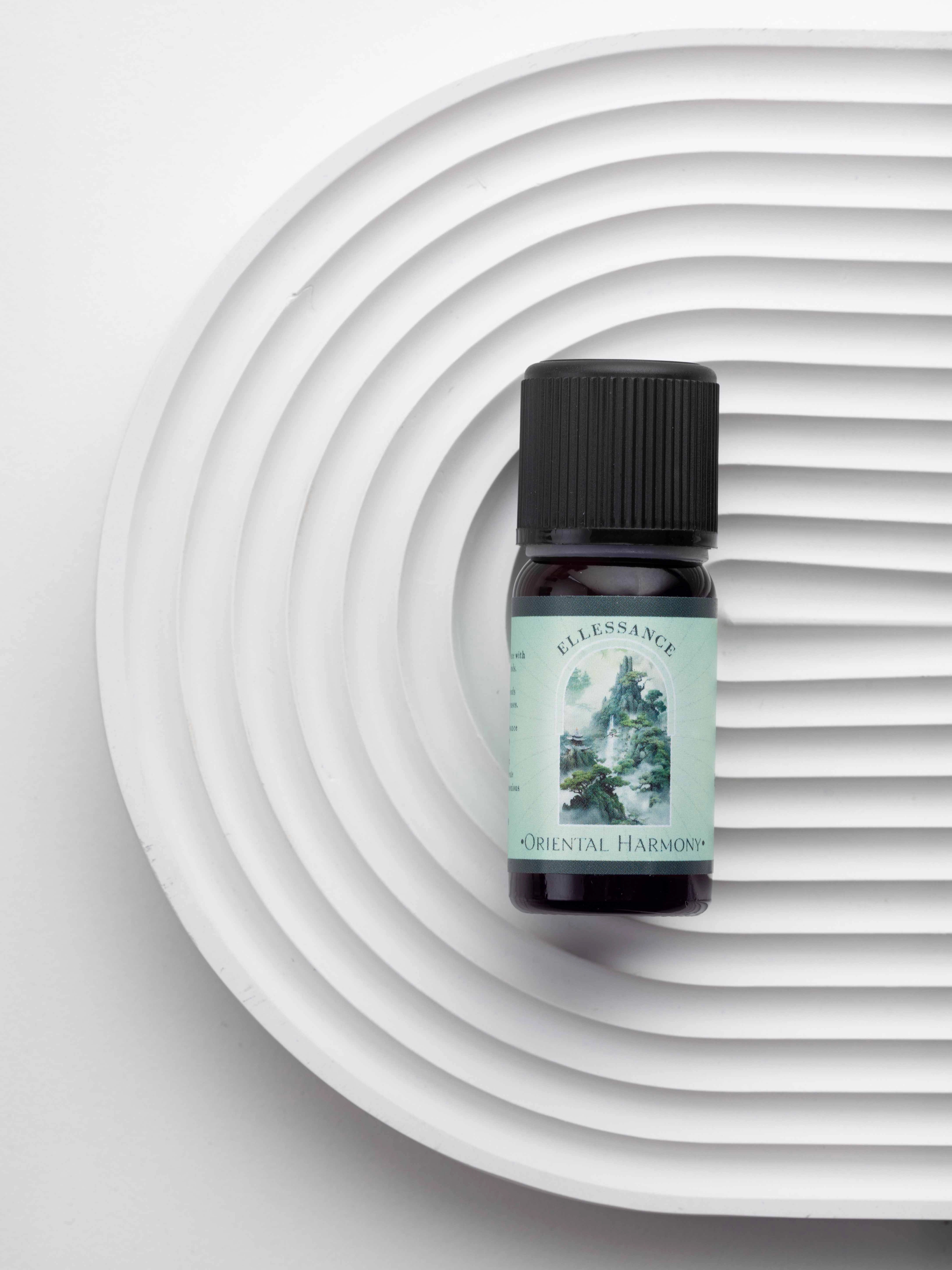 фото Смесь эфирных масел АРОМАТЫ АЗИИ ELLESSANCE, 10 мл в интернет магазине косметики Стикс 2