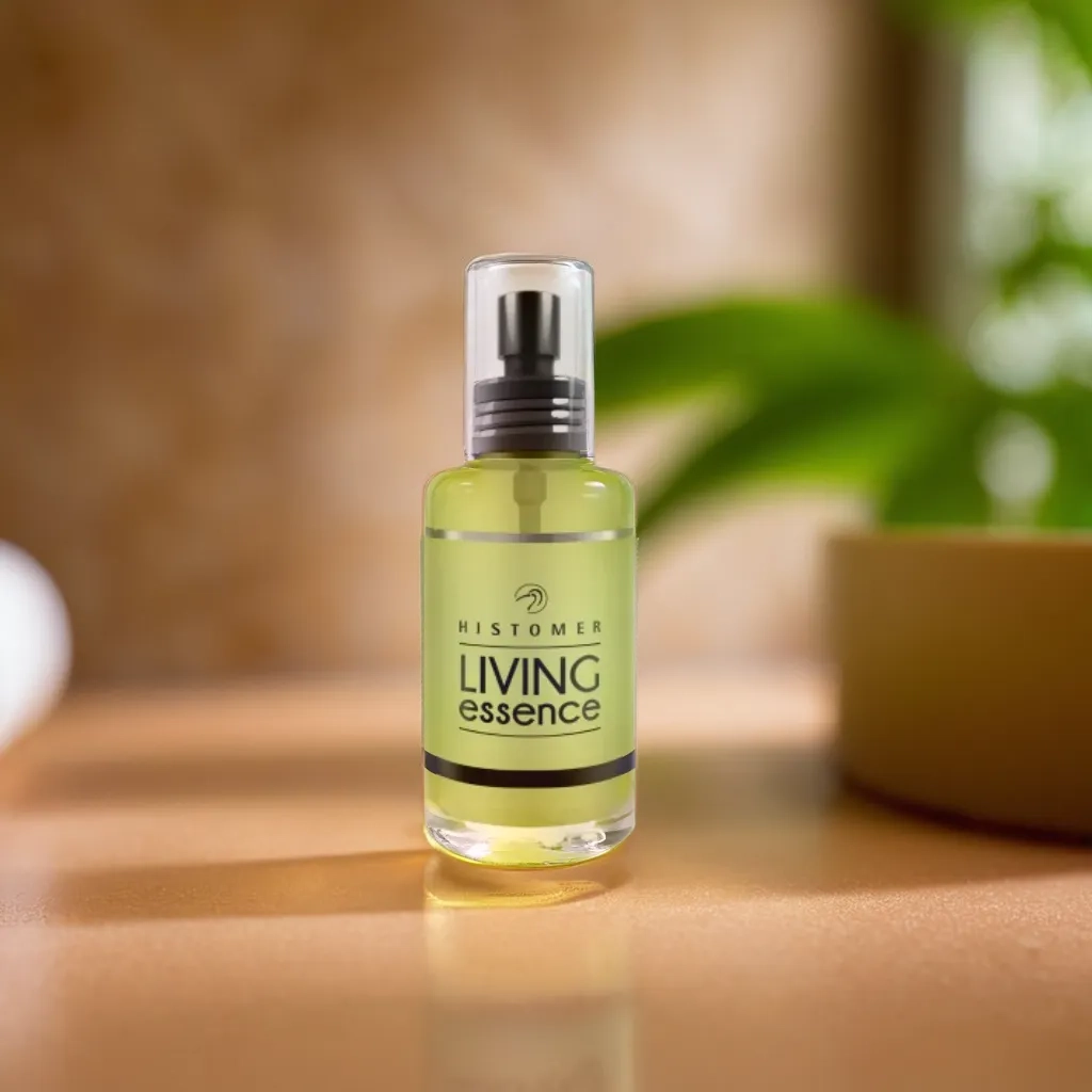 фото LIVING ESSENCE Ароматический спрей для помещения на основе натуральных эфирных масел HISTOMER, 100 мл в интернет магазине косметики Стикс 2