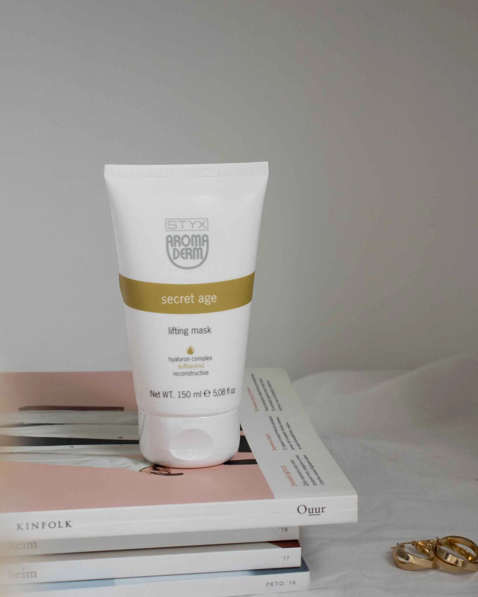 фото Обновляющая лифтинговая крем-маска для лица с эффектом сияния SECRET AGE STYX, 150 мл в интернет магазине косметики Стикс 3