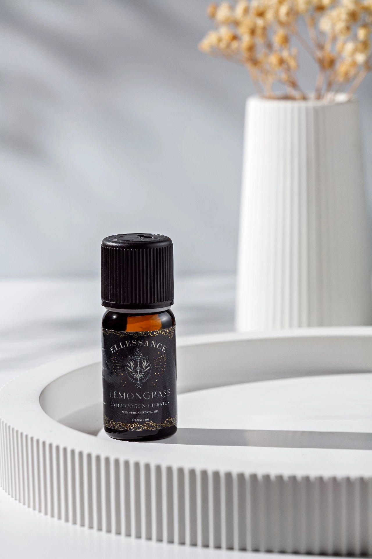 фото Эфирное масло лемонграсс Ellessance, 10 мл в интернет магазине косметики Стикс 11
