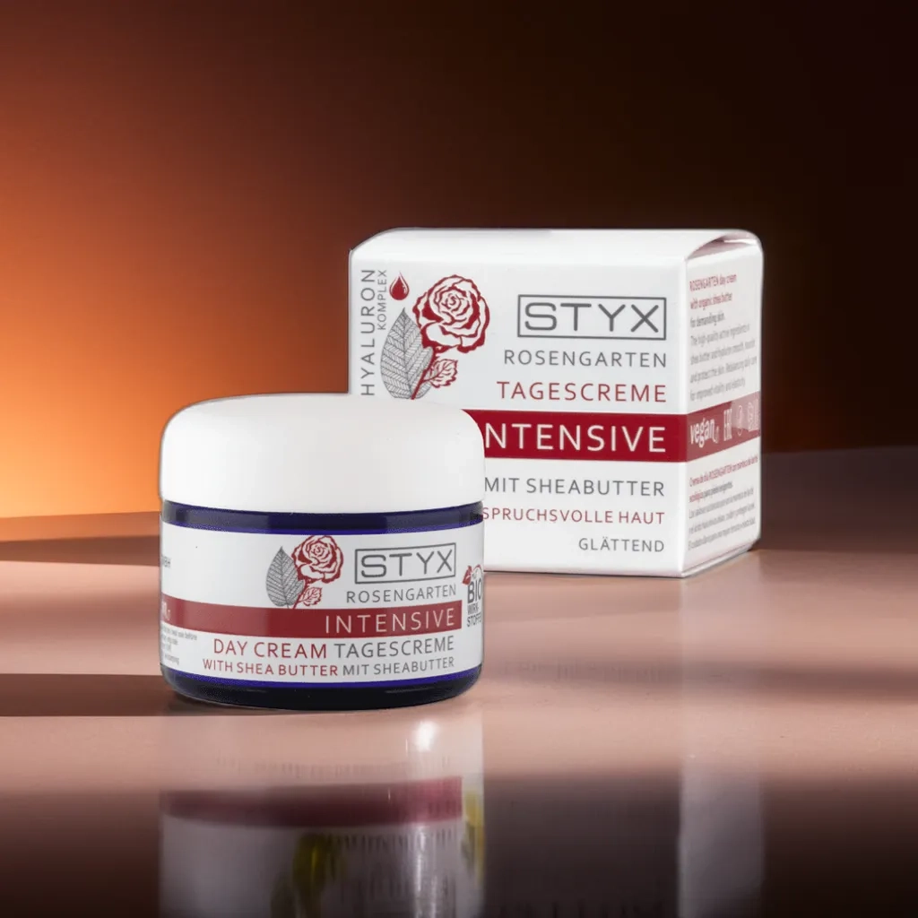 фото Лифтинговый дневной крем для лица с маслом каритэ РОЗОВЫЙ САД STYX, 50 мл в интернет магазине косметики Стикс 2