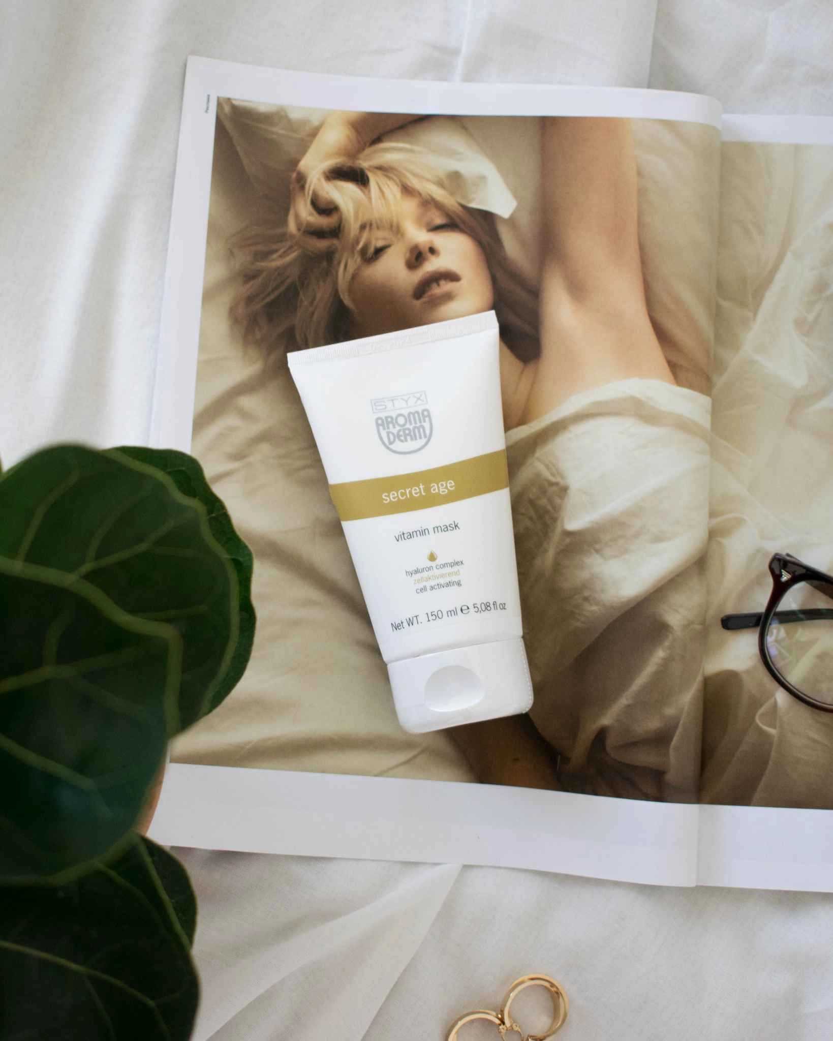 фото Профессиональная витаминно-лифтинговая гель-маска для лица SECRET AGE STYX, 150 мл в интернет магазине косметики Стикс 3