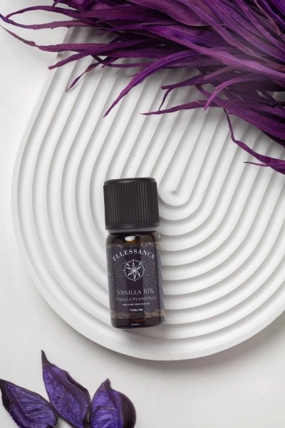 фото Абсолютное масло ваниль, разведенное в масле жожоба (концентрация 10%) Ellessance, 10 мл в интернет магазине косметики Стикс 2 фото Абсолютное масло ваниль, разведенное в масле жожоба (концентрация 10%) Ellessance, 10 мл в интернет магазине косметики Стикс 2